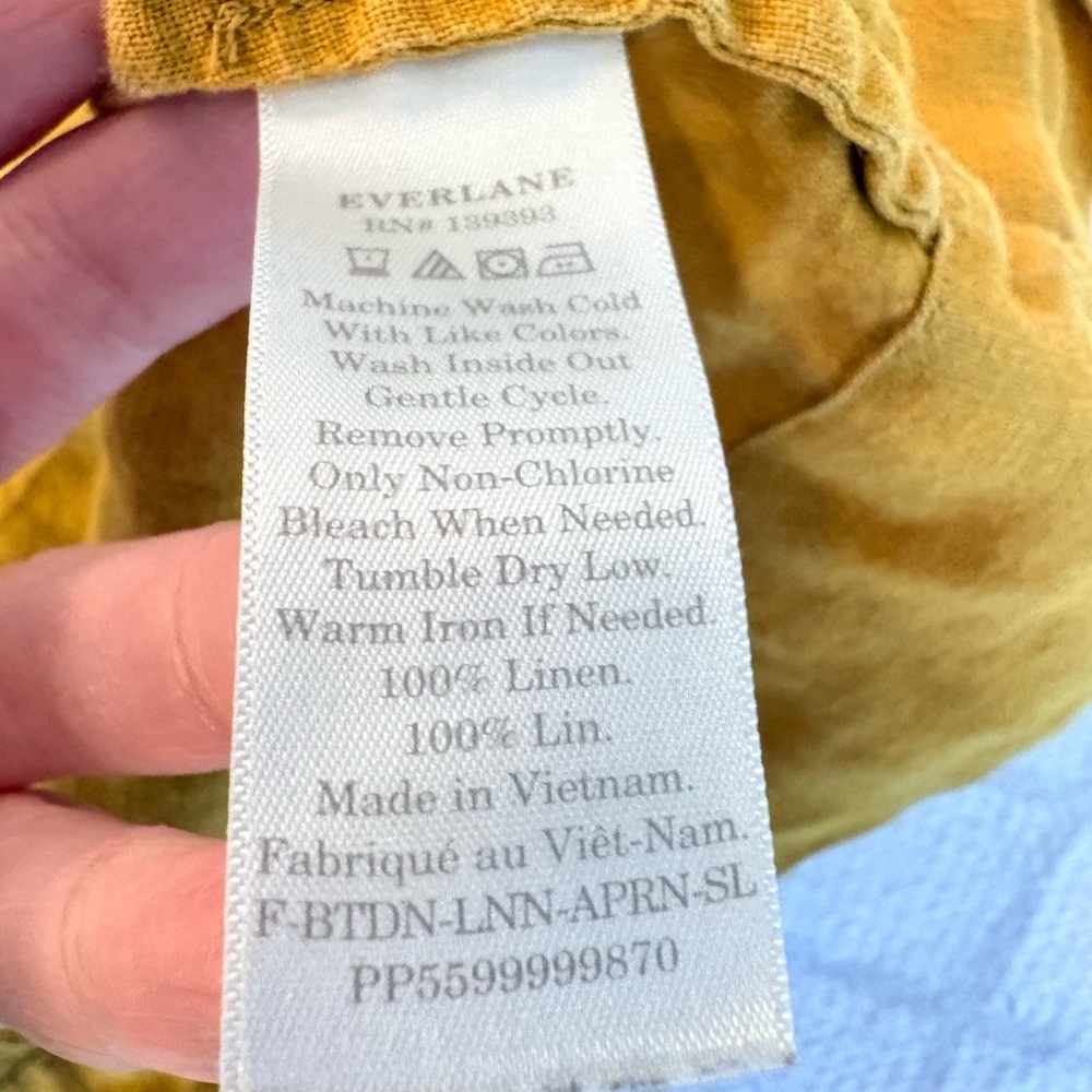 Everlane 100% Linen Button-Front Tank Top — Mustard Yellow - Picture 4 of 4